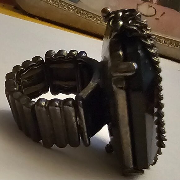 Women's Edgy Statement Ring with Black Stone/Chain - Picture 4 of 4